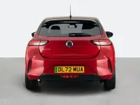Usado Vauxhall Corsa-e Ultimate 100 kW (136 HP) 2023 Vermelho Citadino