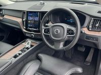 Used Volvo XC60 Ultimate 455 HP (334 kW) 2023 White SUV