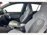 Used VW Golf VIII R-line 148 HP (108 kW) 2024 Black Hatchback