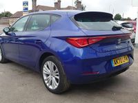 Begagnad Seat Leon SE Dynamic 130 HK (95 kW) 2020 Blå Halvkombi