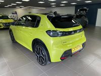 Second-hand Peugeot 208 GT 134 CP (98 kW) 2024 Galben Hatchback