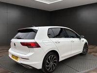Used VW Golf VIII Edition 131 HP (96 kW) 2023 White Hatchback