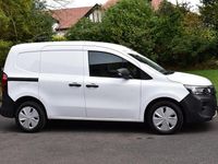 Used Nissan Townstar Acenta 130 HP (95 kW) 2023 White Van