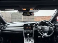 Used Honda Civic Prestige 182 HP (133 kW) 2018 Red
