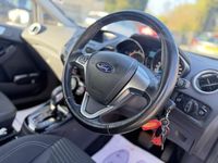 Used Ford Fiesta Zetec 100 HP (73 kW) 2016 Grey Hatchback