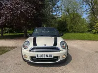 Używany Mini Cooper D Cabriolet 2013 Biały Kabriolet