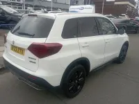 Used Suzuki Vitara SZ-T 129 HP (94 kW) 2023 White SUV