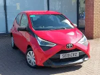 Gebraucht Toyota Aygo 72 PS (52 kW) 2019 Rot Kleinwagen
