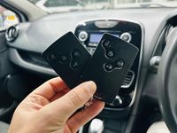 Used Renault Clio V Play 90 HP (66 kW) 2025 Grey Hatchback