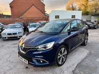Usado Renault Scénic IV Dynamique 2017 Azul Monovolume