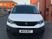 Used Peugeot Partner 100 HP (73 kW) 2021 White MPV
