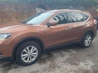 Used Nissan X-Trail Acenta 130 HP (95 kW) 2016 Orange SUV