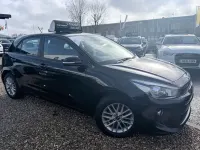 Używany Kia Rio 76 KM (55 kW) 2017 Czarny Hatchback