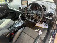 Begagnad Audi A3 S-Line 190 HK (139 kW) 2017 Blå Halvkombi