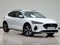 Używany Ford Focus Active 125 KM (91 kW) 2023 Biały Hatchback