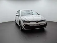 Begagnad VW Golf VII GTE 2021 Vit Halvkombi