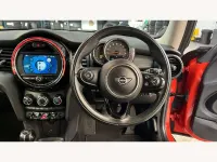 Used Mini Cooper Classic 136 HP (100 kW) 2018 Orange Hatchback