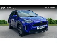 Used Toyota Yaris Cross Design 116 HP (85 kW) 2024 Blue SUV