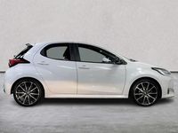 Used Toyota Yaris Hybrid Sport 116 HP (85 kW) 2023 White Hatchback