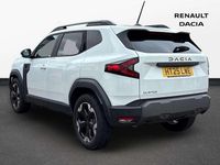 Used Dacia Duster Extreme 130 HP (95 kW) 2025 White SUV