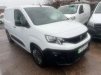 Used Peugeot Partner 68 HP (50 kW) 2022 White MPV