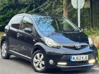 Gebraucht Toyota Aygo 2013 Schwarz Kleinwagen