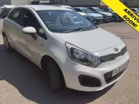 Used Kia Rio 84 HP (61 kW) 2013 White Hatchback