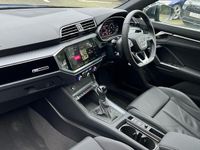 Begagnad Audi Q3 Black Edition 150 HK (110 kW) 2025 Blå SUV