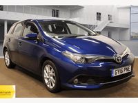 Used Toyota Auris Business Edition 116 HP (85 kW) 2016 Hatchback