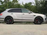 Used Bentley Bentayga 550 HP (404 kW) 2018 Grey SUV