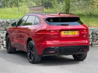 Usado Jaguar F-Pace Supercharged 374 HP (275 kW) 2016 Vermelho SUV