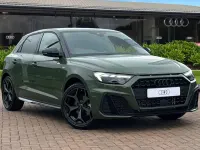 Nouă Audi A1 Sportback Black Edition 2026 Verde Hatchback