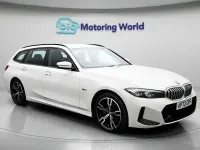 Usado BMW 330e M Sport 292 CV (214 kW) 2023 Blanco Familiar