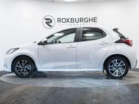 Used Toyota Yaris Hybrid Design 116 HP (85 kW) 2023 White Hatchback