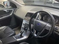 Used Volvo XC60 SE Lux 220 HP (161 kW) 2017 SUV