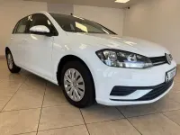 Used VW Golf VII S 125 HP (91 kW) 2017 White Hatchback