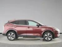 Used Nissan Qashqai N-Connecta 187 HP (137 kW) 2023 Red SUV