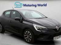 Used Renault Clio V Evolution 90 HP (66 kW) 2022 Black Hatchback