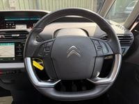 Używany Citroën C4 SpaceTourer Live 127 KM (93 kW) 2021 Szary Minivan
