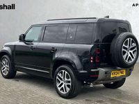 Used Land Rover Defender SE Dynamic 404 HP (297 kW) 2024 Metallic  santorini black SUV