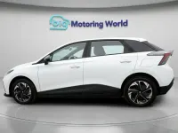 Used MG MG4 EV SE 319 kW (435 HP) 2023 White Hatchback