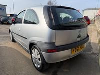 Used Vauxhall Corsa 75 HP (55 kW) 2003 Silver Hatchback