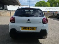 Begagnad Citroën C3 PureTech 108 HK (79 kW) 2024 Vit Halvkombi
