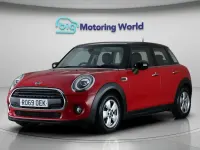 Used Mini Cooper Classic 136 HP (100 kW) 2019 Red Hatchback