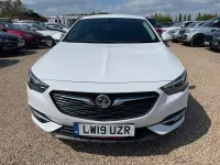 Second-hand Vauxhall Insignia SRi 165 CP (121 kW) 2019 Alb Hatchback