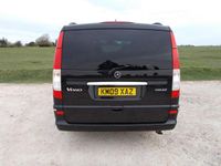 Usado Mercedes Viano 115 HP (84 kW) 2009 Preto Monovolume