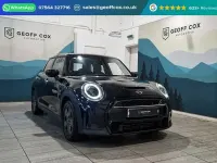 Begagnad Mini Cooper S Classic 2023 Svart Halvkombi