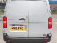 Gebraucht Peugeot Expert 2019 Silber Van
