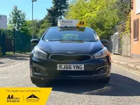 Używany Kia Ceed 2017 Czarny Hatchback