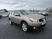 Używany Nissan Qashqai Acenta 110 KM (80 kW) 2011 Beżowy SUV
